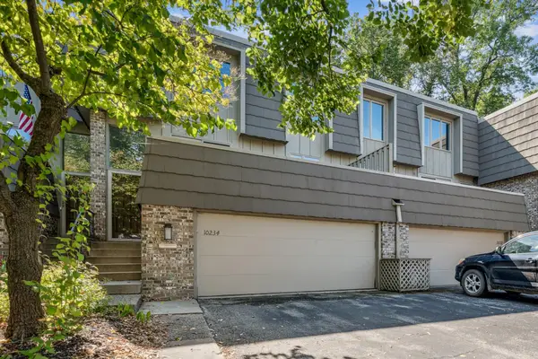 10234 Berkshire Road, Bloomington, MN 55437