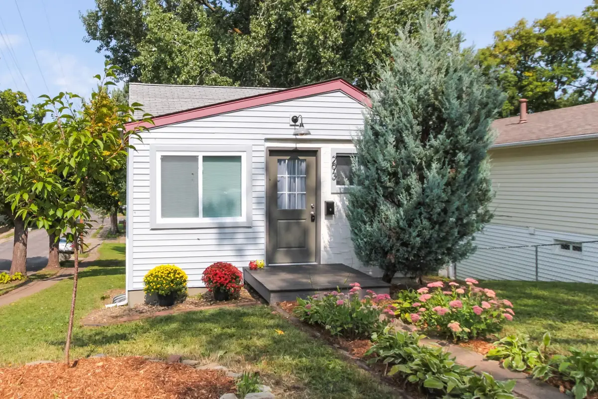 293 Curtice Street E, Saint Paul, MN 55107 - Image #1