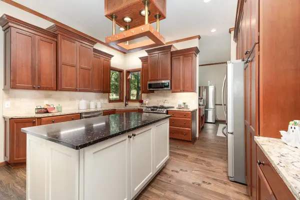 17128 Jonquil Avenue, Lakeville, MN 55044