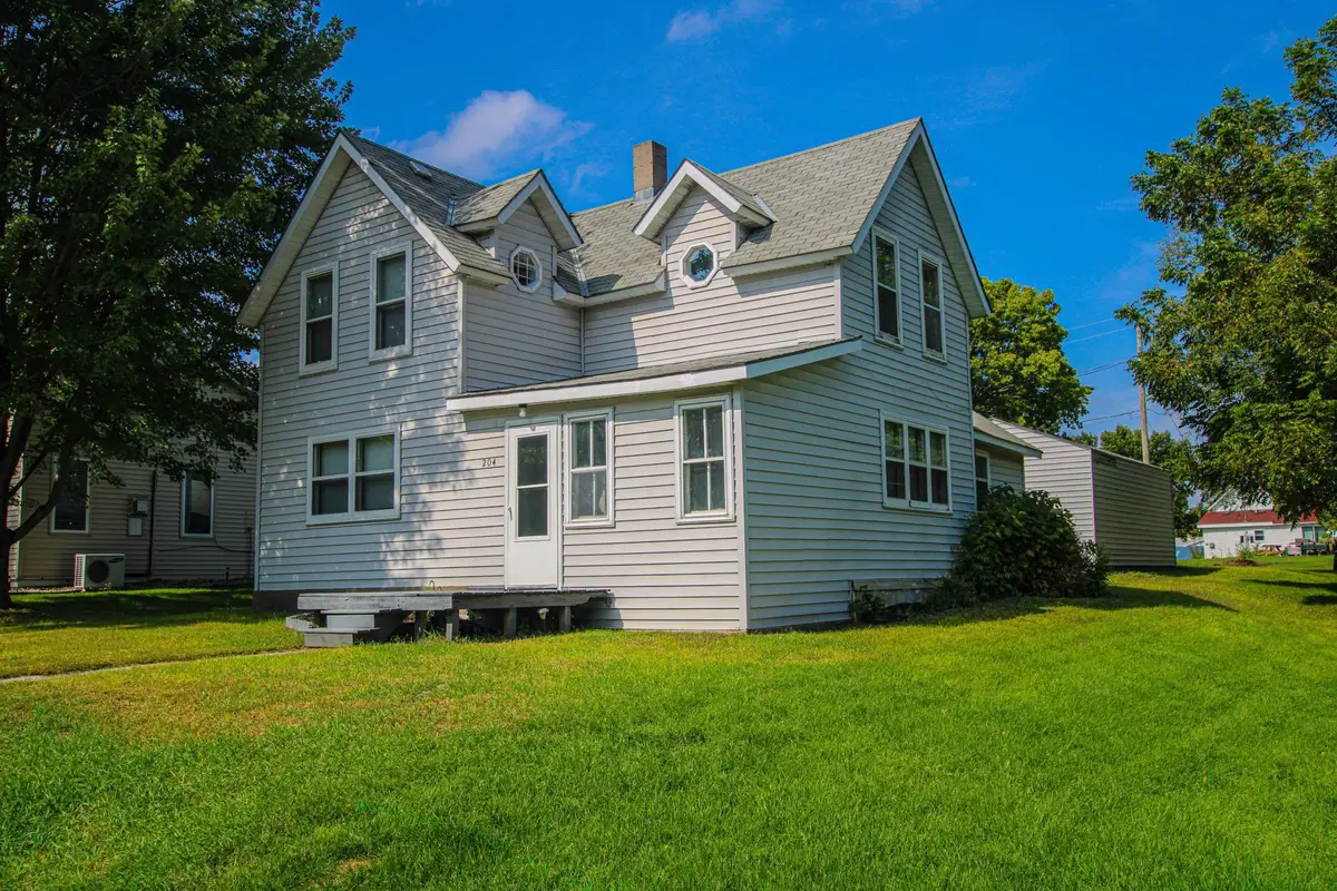 204 W 2nd Street, Starbuck, MN 56381 - Image #1