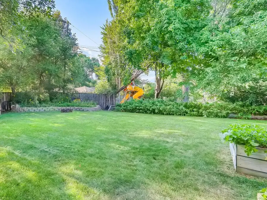 6328 Peacedale Avenue, Edina, MN 55424 - Image #3