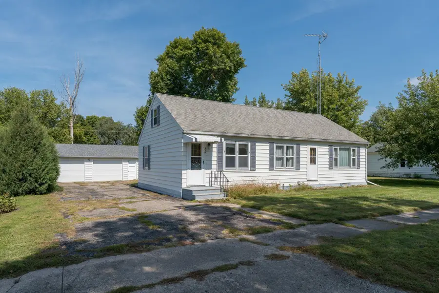 324 North Street W, Amboy, MN 56010 - Image #2