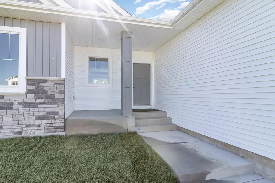 21263 Tippecanoe Street Ne, Cedar, MN 55011 - Image #2