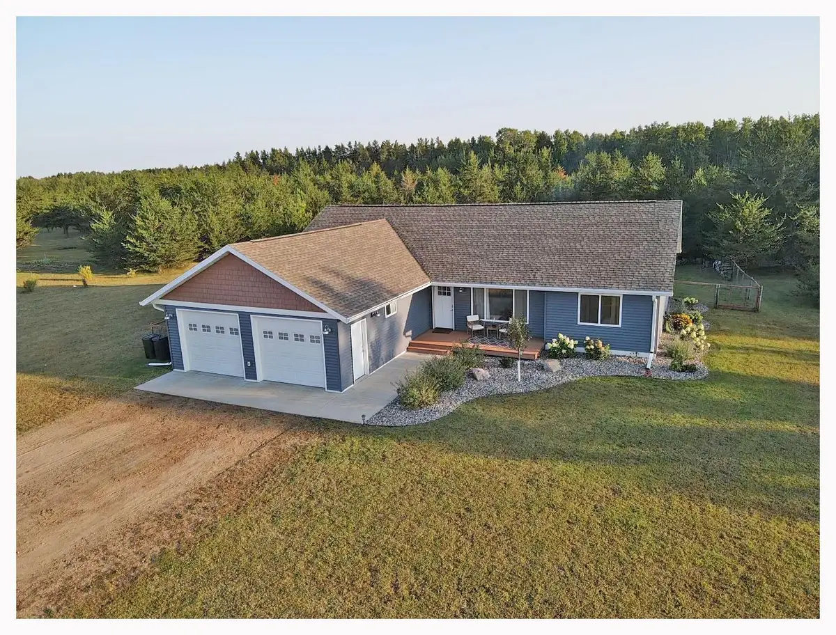 6062 Kestrel Road Nw, Bemidji, MN 56601 - Image #1