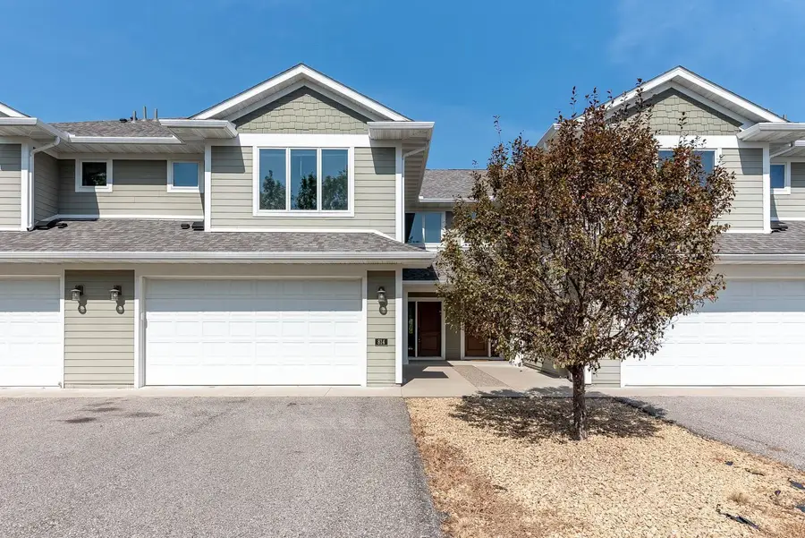 814 Pinnacle Path, Mankato, MN 56001 - Image #2