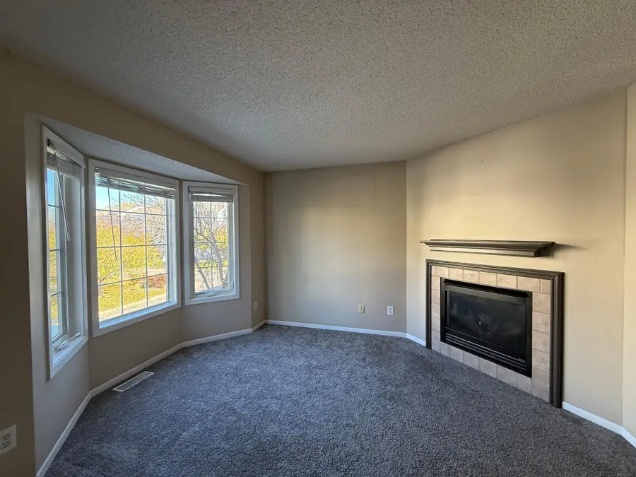 16163 71st Lane Ne, Otsego, MN 55330 - Image #2