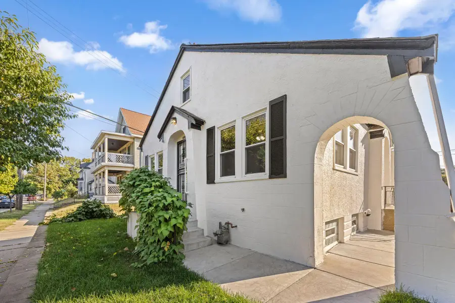 2209 Jackson Street Ne, Minneapolis, MN 55418 - Image #2