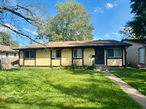 1672 Manton Street, Saint Paul, MN 55106