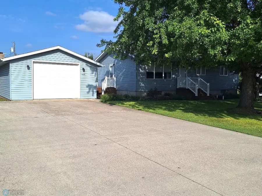 553 W Rolette Street, Pembina, ND 58271 - Image #3