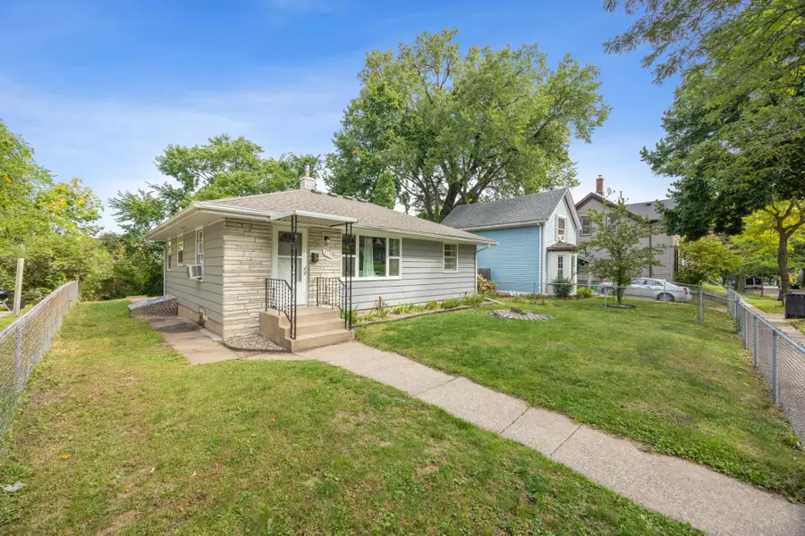 215 Morton Street E, Saint Paul, MN 55107 - Image #3