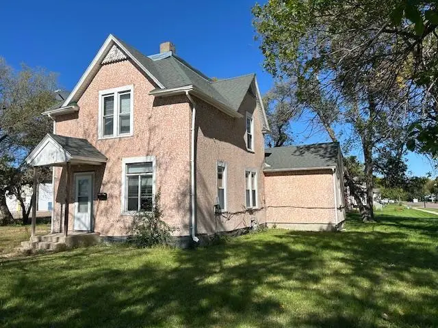 700 W Main Street, Marshall, MN 56258 - Image #1