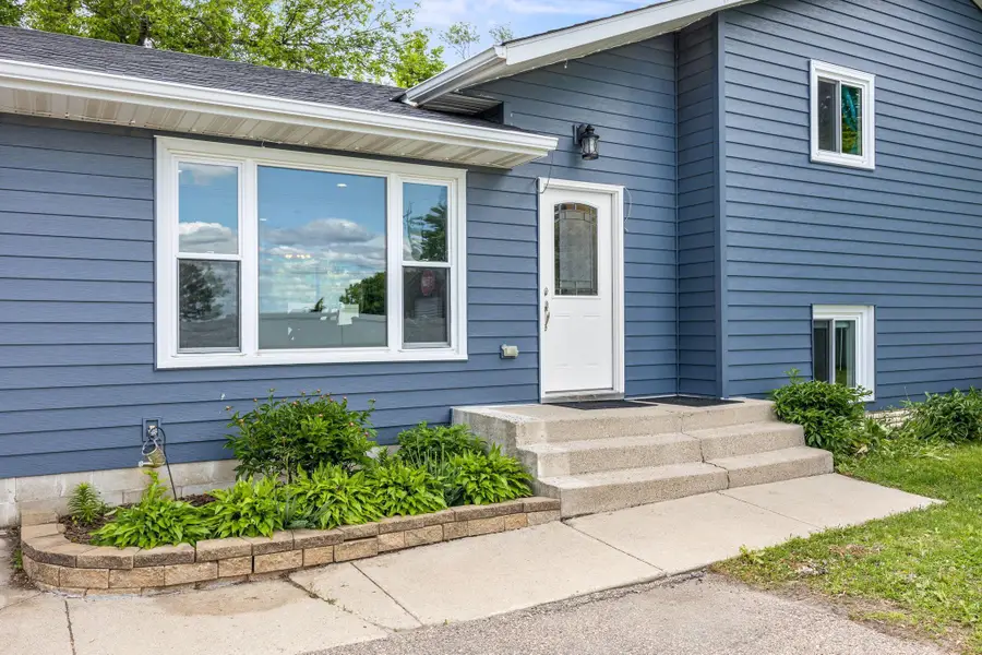 703 7th Street N, Montrose, MN 55363 - Image #3