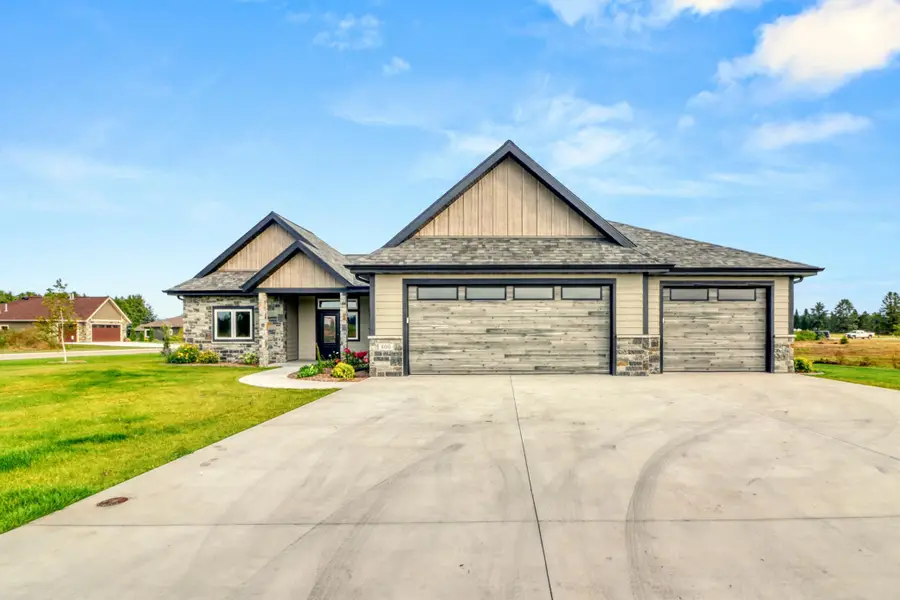 800 Lake Forest Circle, Detroit Lakes, MN 56501 - Image #3