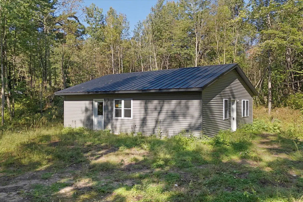 1956 16th Avenue, Stanley, WI 54822 - Image #1