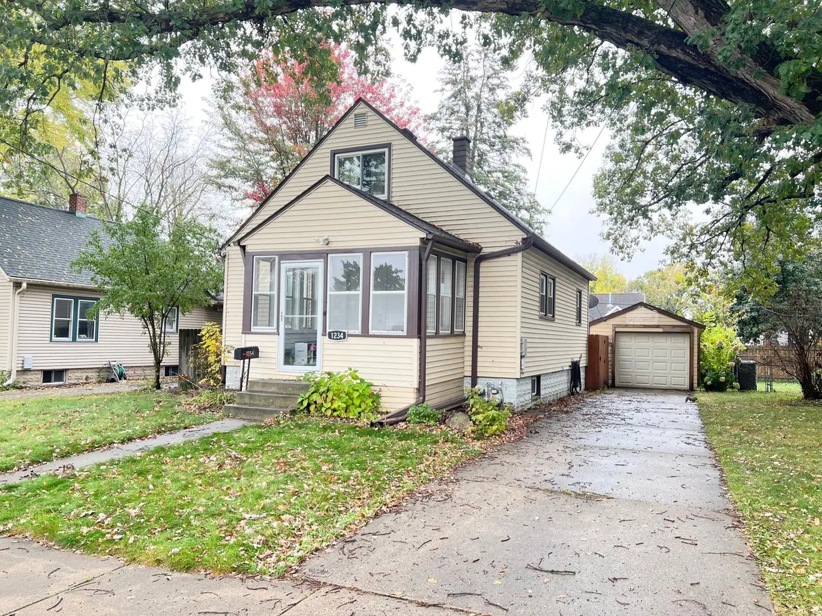 1234 4th Street Ne, Rochester, MN 55906 - Image #1