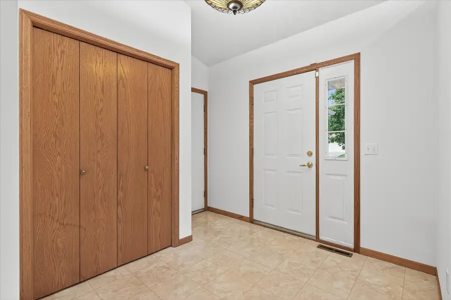 1020 Horizon Street, Vadnais Heights, MN 55127 - Image #3