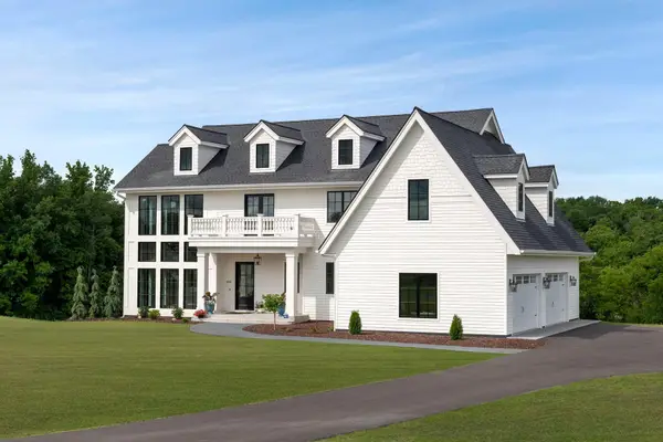 6695 Mckown Court, Independence, MN 55359