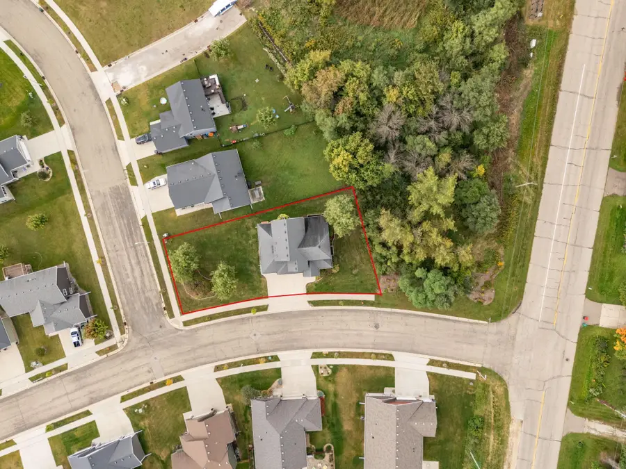 3585 Bridgeview Drive Se, Rochester, MN 55904 - Image #2