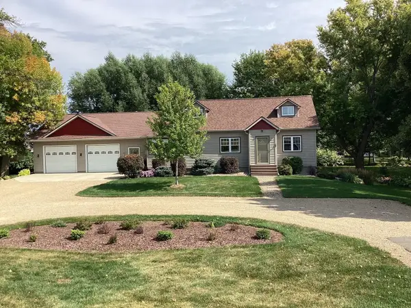 28674 810th Avenue, Hollandale, MN 56045