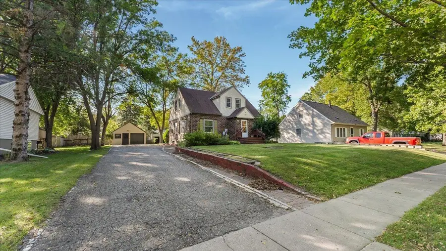 828 15th Street Sw, Willmar, MN 56201 - Image #3