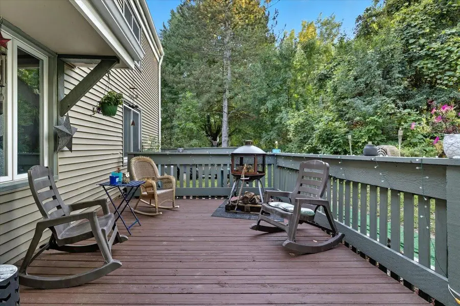 4880 Grenwich Trail N, Oakdale, MN 55128 - Image #2
