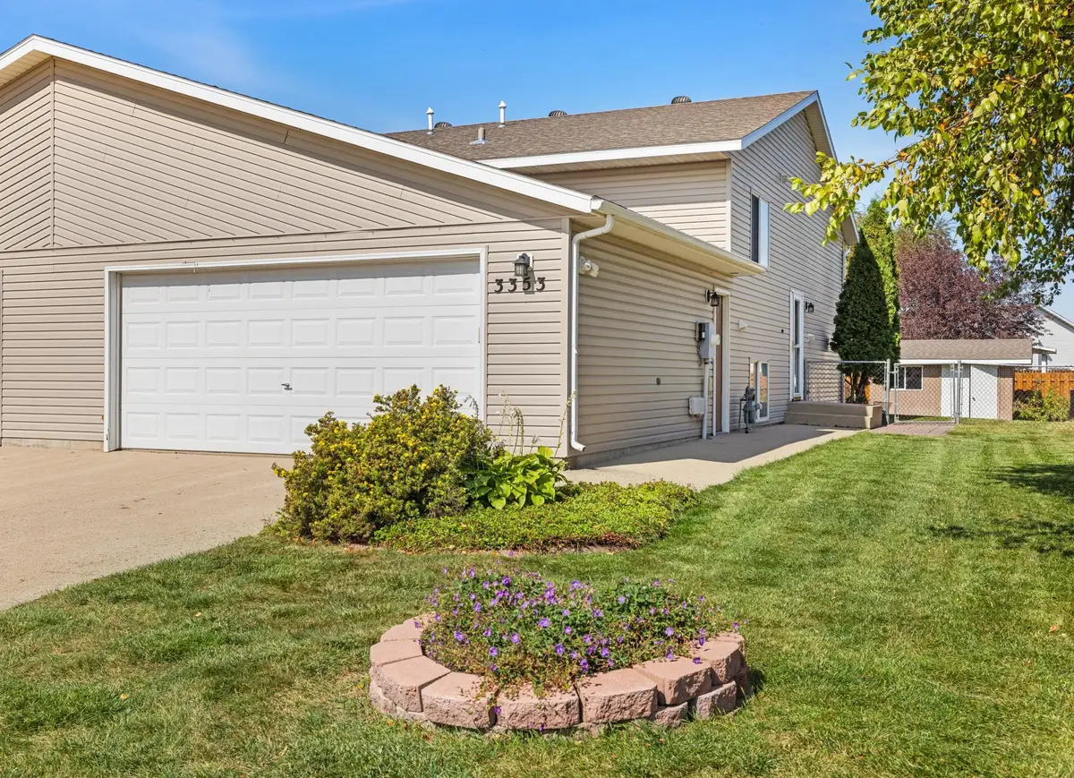 3353 30th Avenue S, Fargo, ND 58103 - Image #1
