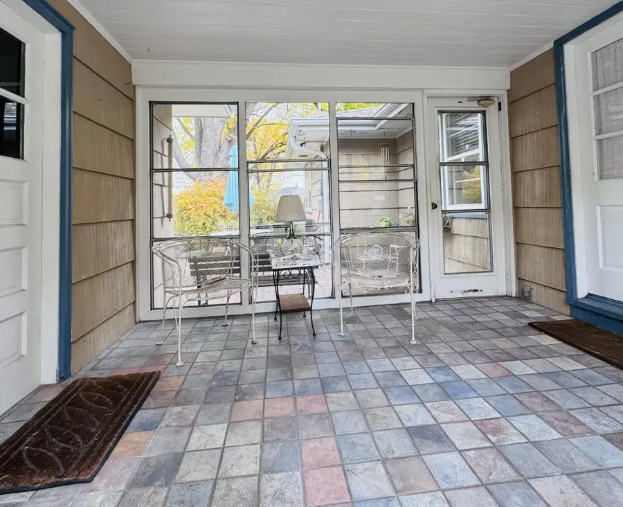 6528 Josephine Avenue, Edina, MN 55439 - Image #2