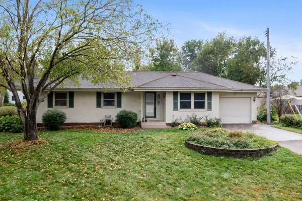 9011 60 1/2 Avenue N, New Hope, MN 55428