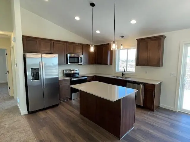 1437 34th Avenue Sw, Cambridge, MN 55008 - Image #3