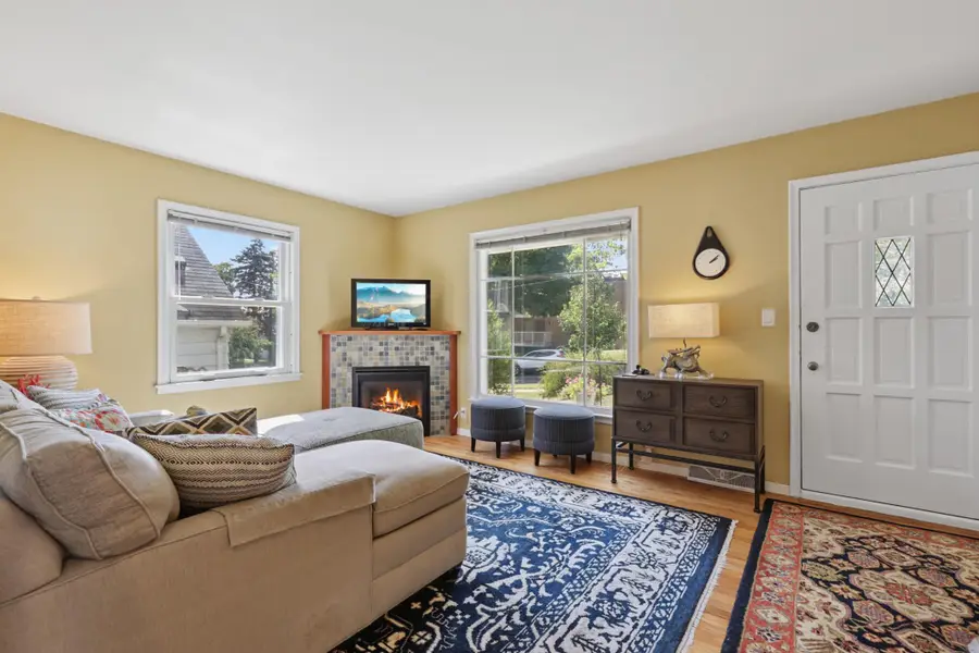 5913 Pillsbury Avenue S, Minneapolis, MN 55419 - Image #3