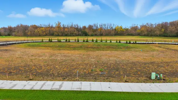 8164 Rivers Edge Lane, Horace, ND 58047