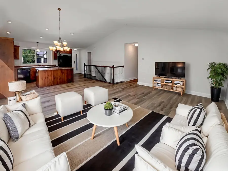 573 Kayla Lane, Hanover, MN 55341 - Image #2