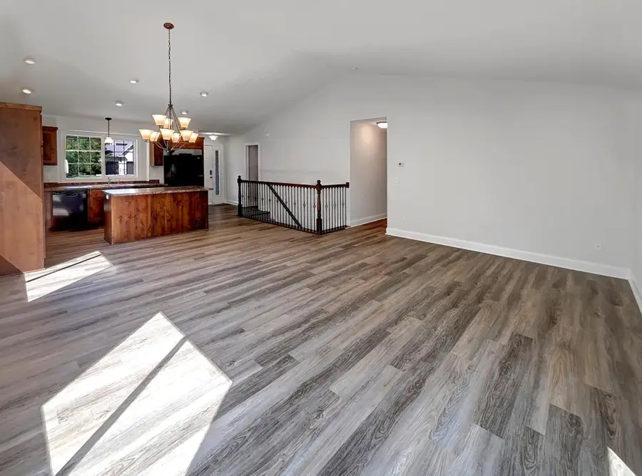 573 Kayla Lane, Hanover, MN 55341 - Image #3