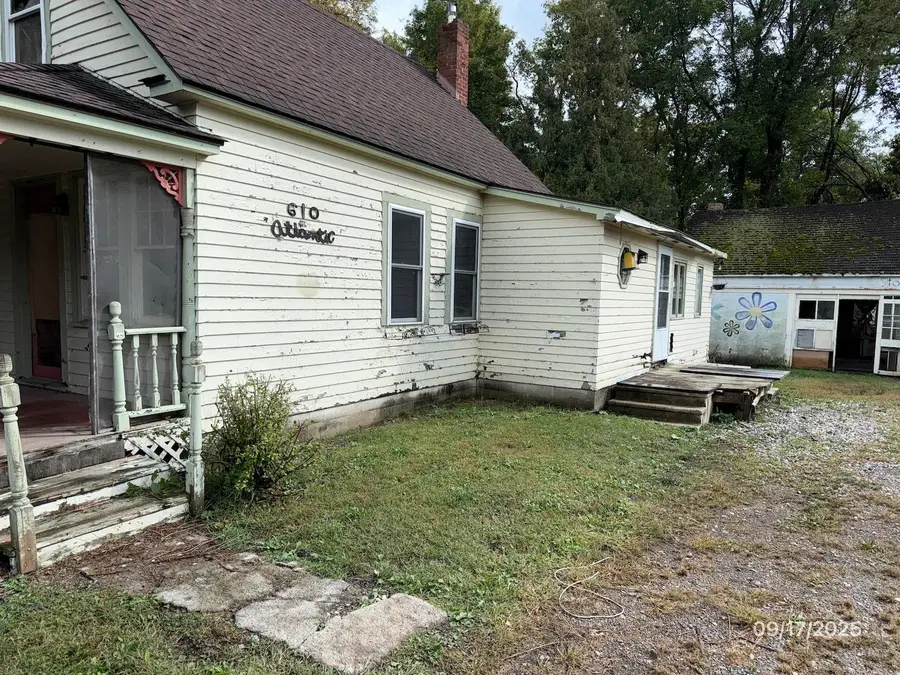 610 Parker Avenue E, Dassel, MN 55325 - Image #2