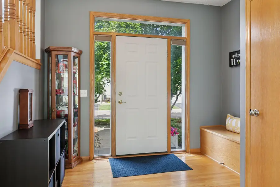 1536 Stonewood Lane, Eagan, MN 55122 - Image #3