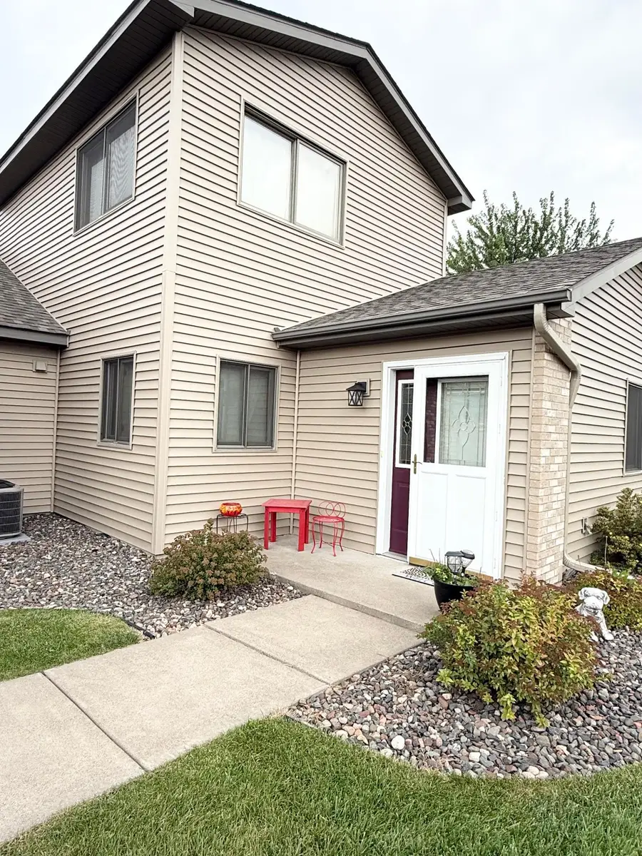 702 Sunset Lane, Mora, MN 55051 - Image #3