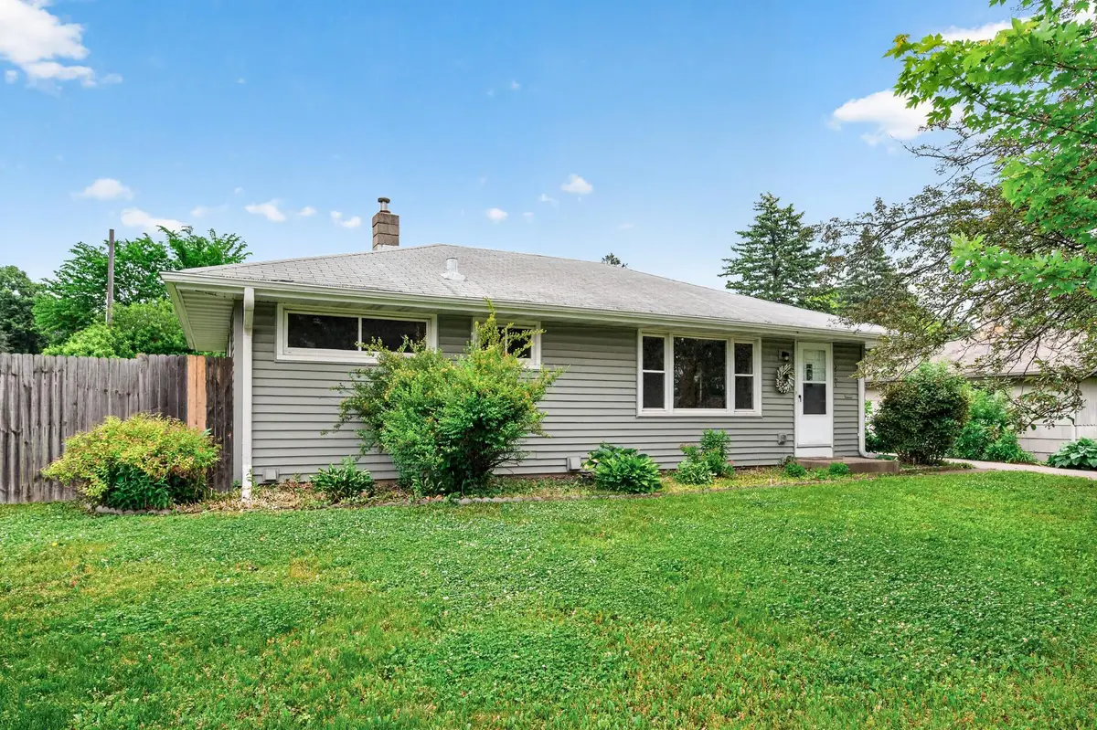 2267 Shawnee Drive, North Saint Paul, MN 55109 - #1