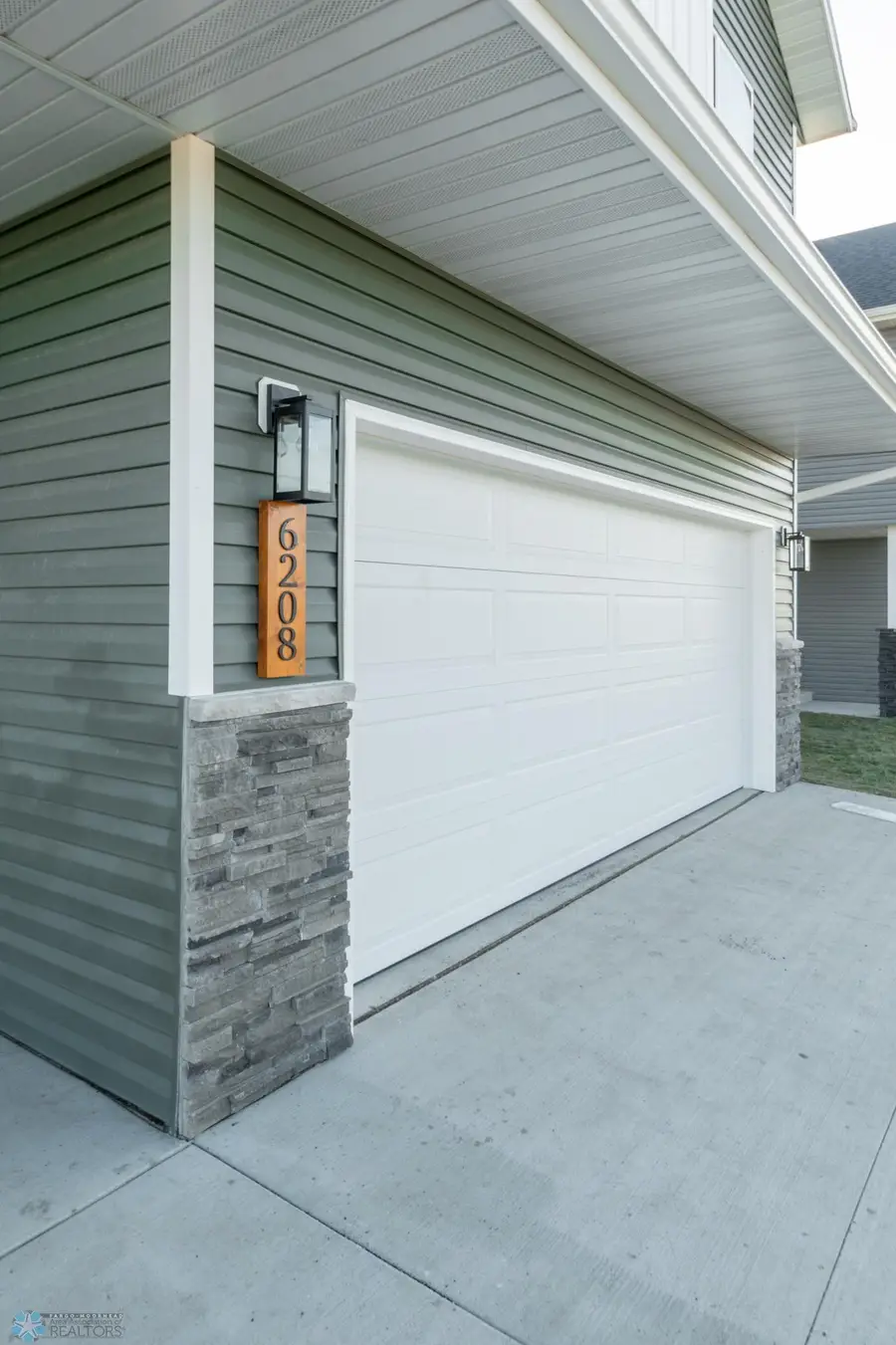 6208 86th Avenue S, Horace, ND 58047 - Image #2