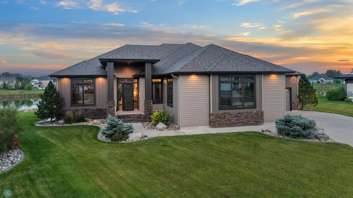 7342 15th Street S, Fargo, ND 58104 - Image #1