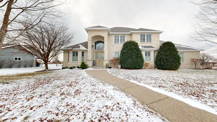 1808 3rd Street Ne, Willmar, MN 56201 - Image #2