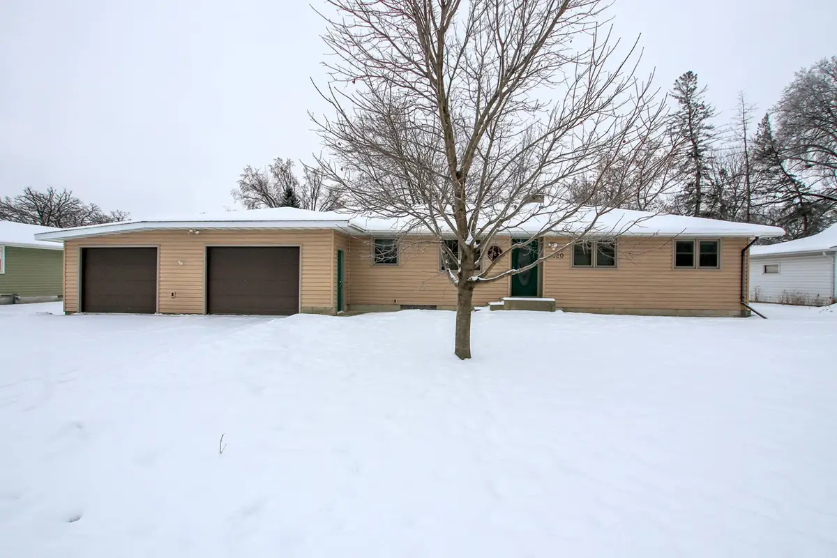 620 4th Avenue Sw, Hutchinson, MN 55350 - Image #1