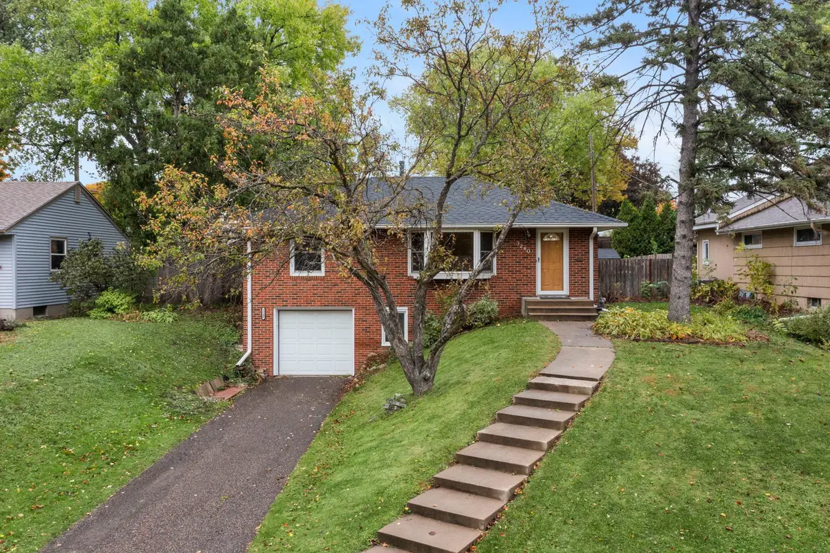 3240 Ewing Avenue N, Robbinsdale, MN 55422 - Image #1