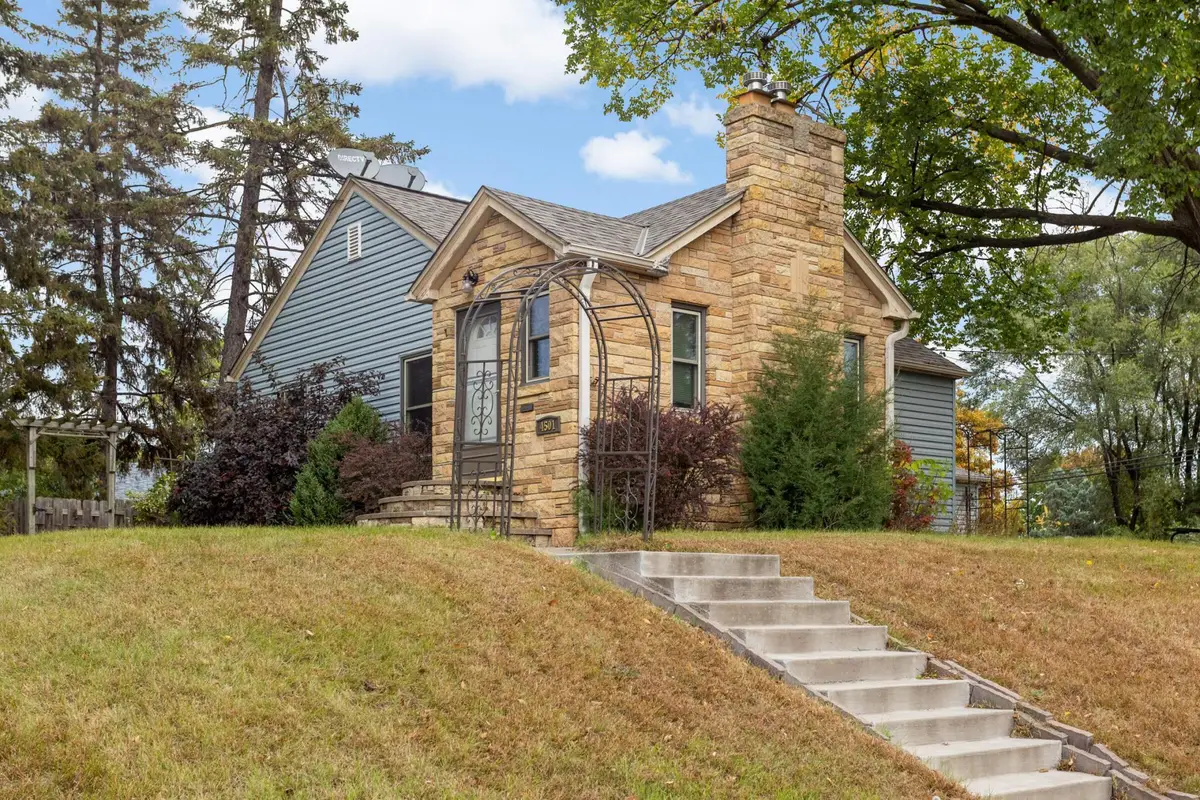 4501 Jefferson Street Ne, Columbia Heights, MN 55421 - Image #1