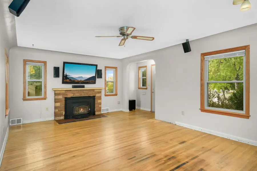 4501 Jefferson Street Ne, Columbia Heights, MN 55421 - Image #3