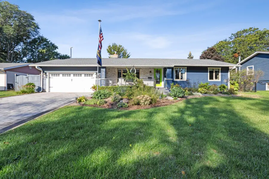 1016 Van Buren Street S, Shakopee, MN 55379 - #2