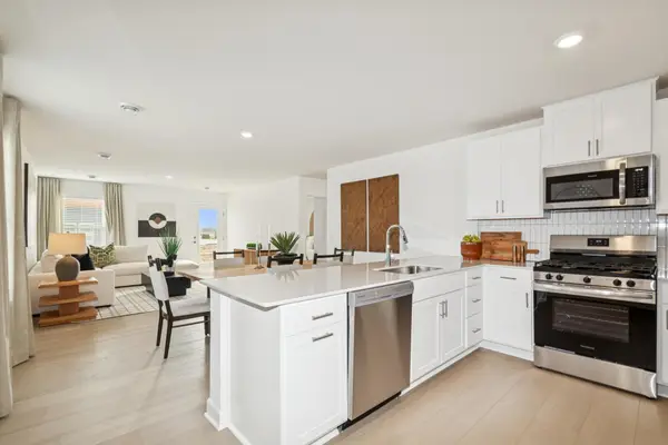 7302 Kaeding Avenue Ne, Otsego, MN 55330