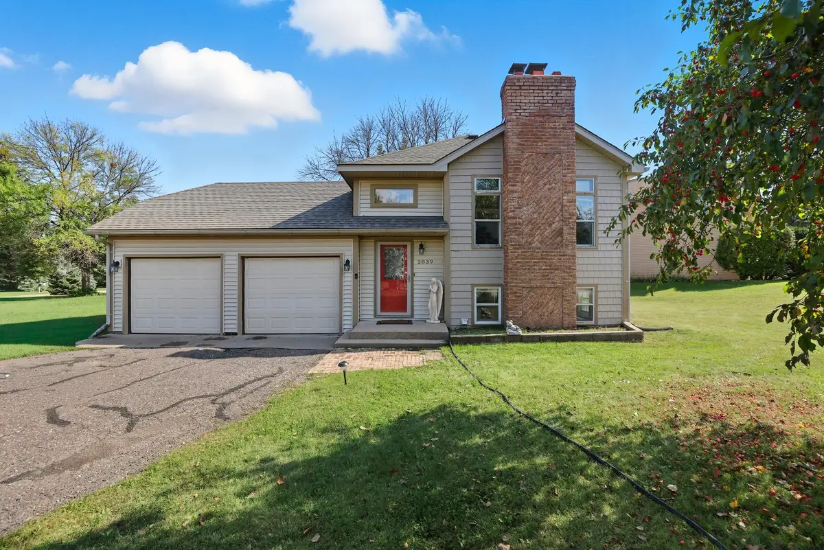 2839 Henslow Avenue N, Oakdale, MN 55128 - Image #1