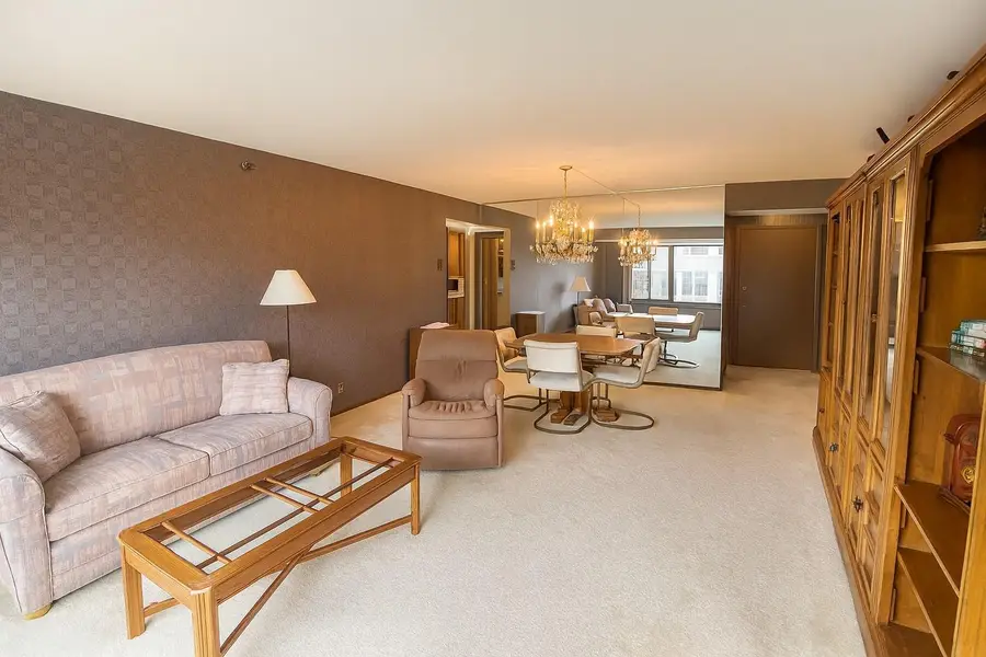 26 10th Street W #510, Saint Paul, MN 55102 - Image #3