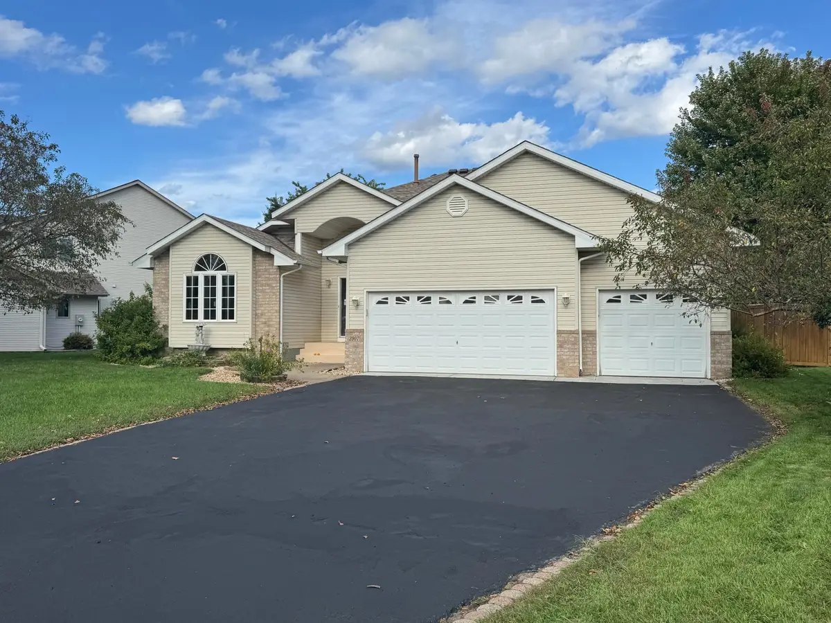 3907 Foxglove Court N, Brooklyn Park, MN 55443 - Image #1