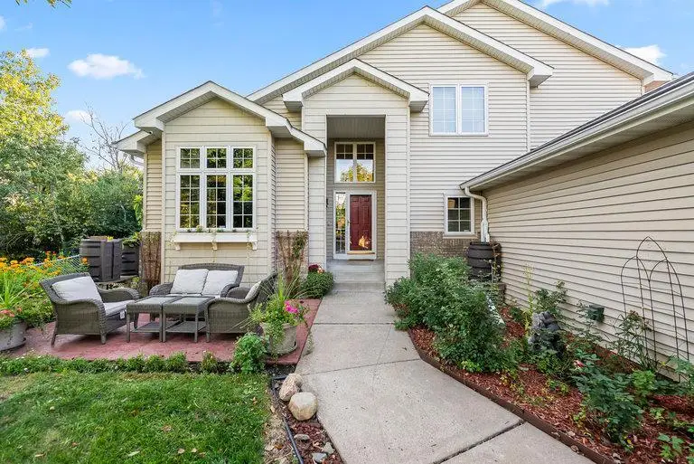 9737 Greenspruce Court N, Brooklyn Park, MN 55443 - #3